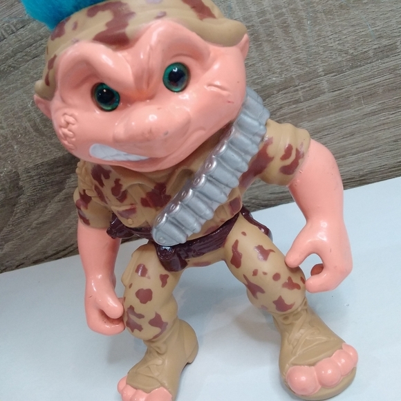 Vintage Battle Troll Dolls Hasbro action figures 90s toy - Picture 5 of 8